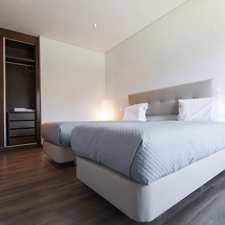 Premium - Do Furadouro Apartamento *